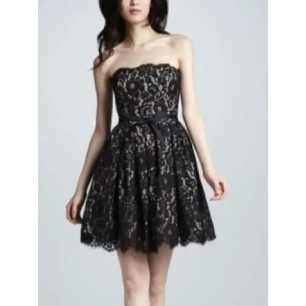 Robert Rodriguez Strapless Lace Evening Gown From Neiman Marcus. Prom, Gala
